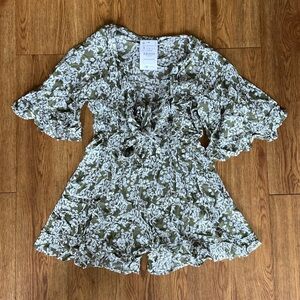 Comfortable, thin summer, Boho romper, ruffles V-neck front tie,  green floral